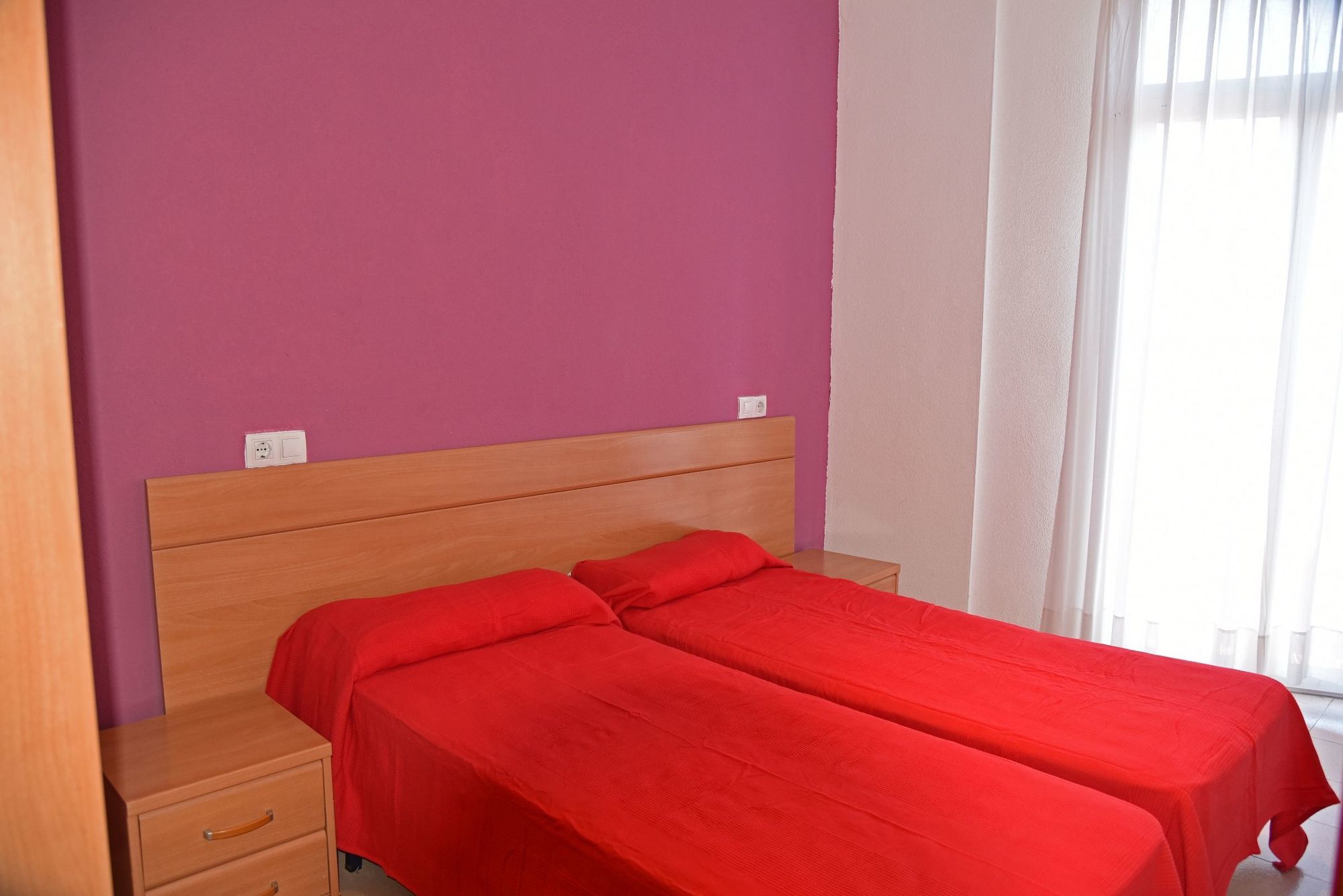 Ar Dosjoimi Apartments Lloret de Mar Extérieur photo